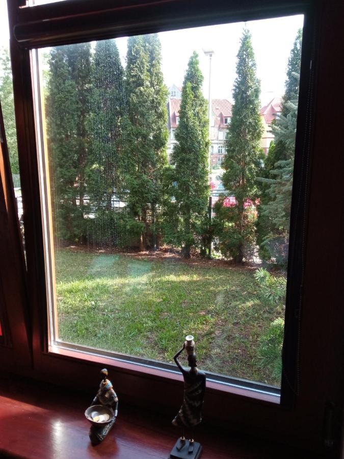 Niewielki Pokoj Jedno Lub Dwuosobowy W Duzym Mieszkaniu W Gdansk Wrzeszcz Ul Smoluchowskiego Kolo Akademii Medycznej - Cooliving Dış mekan fotoğraf