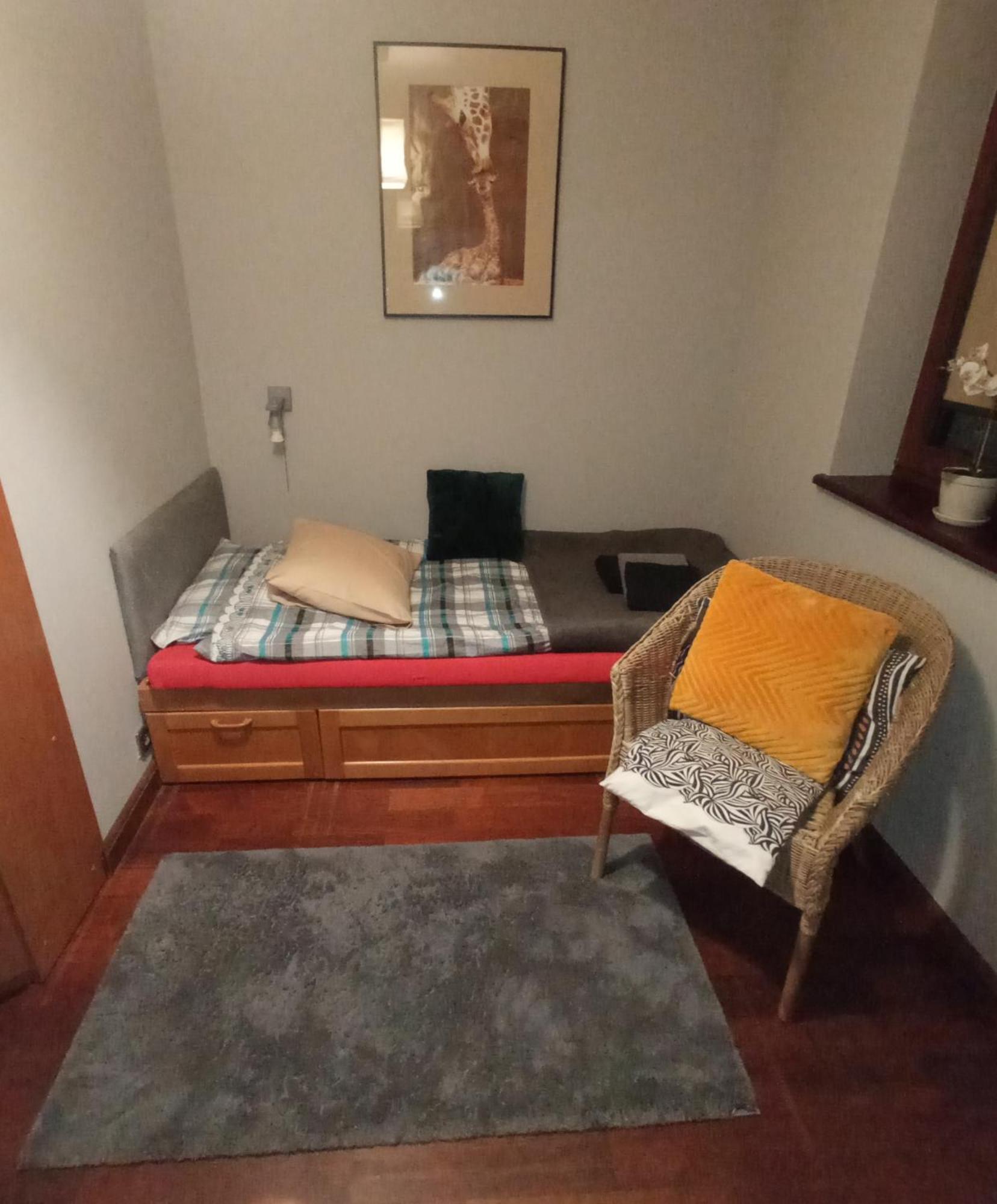 Niewielki Pokoj Jedno Lub Dwuosobowy W Duzym Mieszkaniu W Gdansk Wrzeszcz Ul Smoluchowskiego Kolo Akademii Medycznej - Cooliving Oda fotoğraf